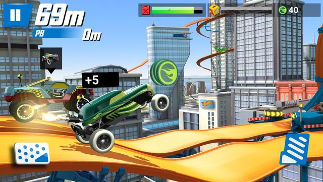 Play Hot Race